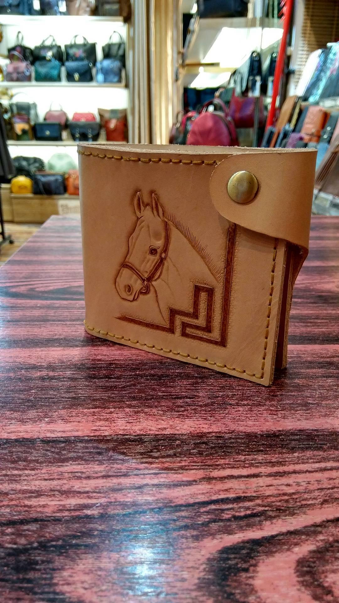 喜欢烫画的皮匠