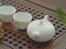 白脂玉茶壶