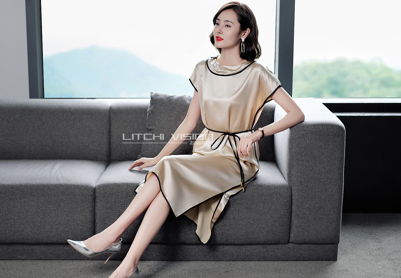 服装拍摄 / 感受不到爱意的时候 记得全身而退（图ZMjU2MDYxOTMy） - 休闲/流行服饰 - 站酷设计师深圳荔枝视觉原创素材 - 站酷ZCOOL