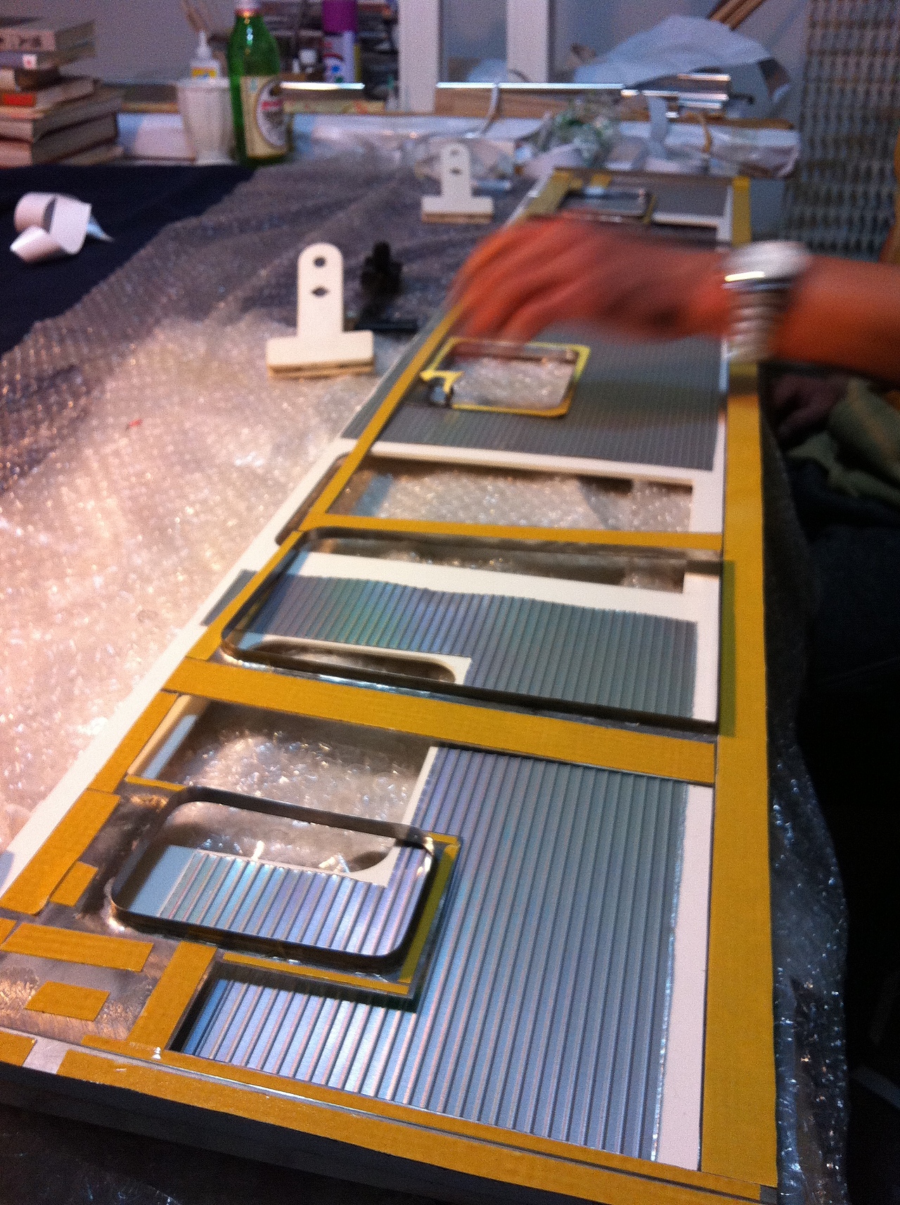 淘宝--逃不出手心系列广告场景制作图