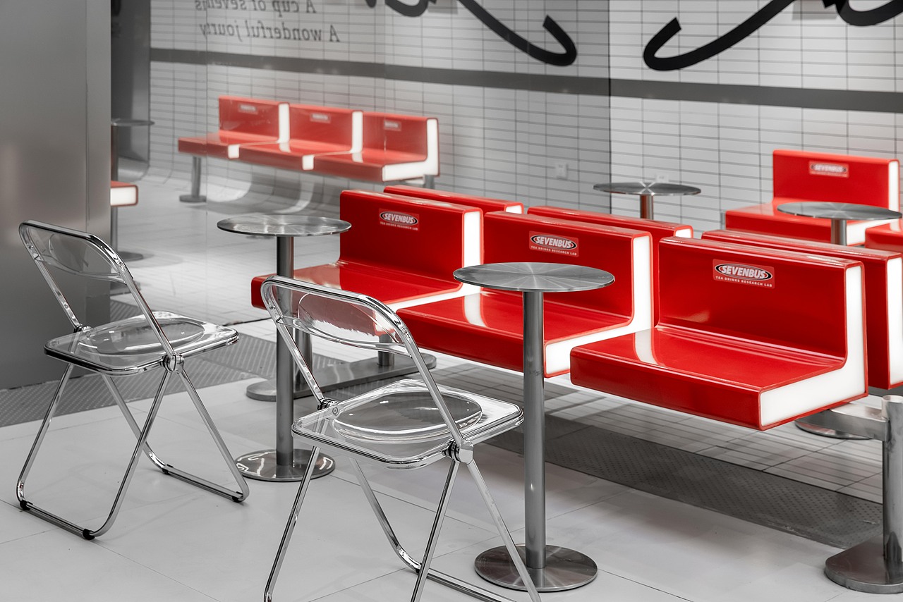 SEVENBUS•天津大悦城店（图ZMjM2MDcyMTE2） - 环境/建筑摄影 - 站酷设计师叫我Kevin好了原创素材 - 站酷ZCOOL