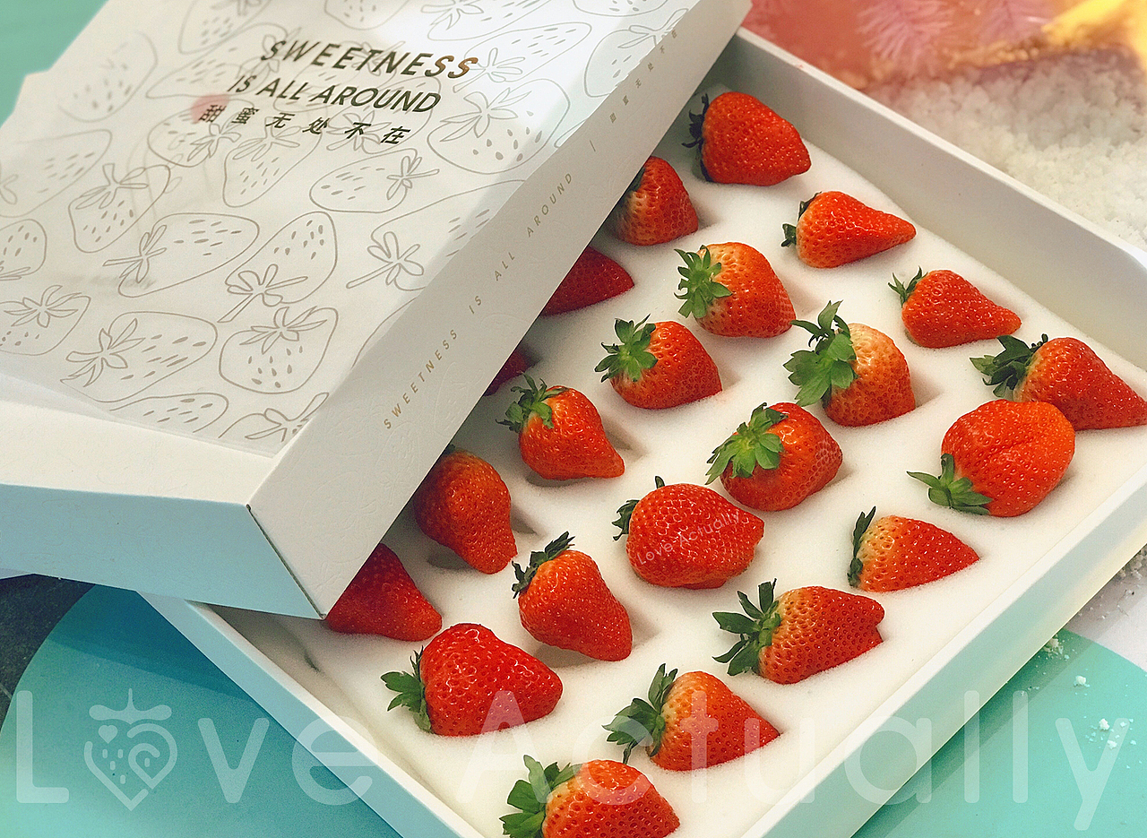 真爱至上 草莓产品包装