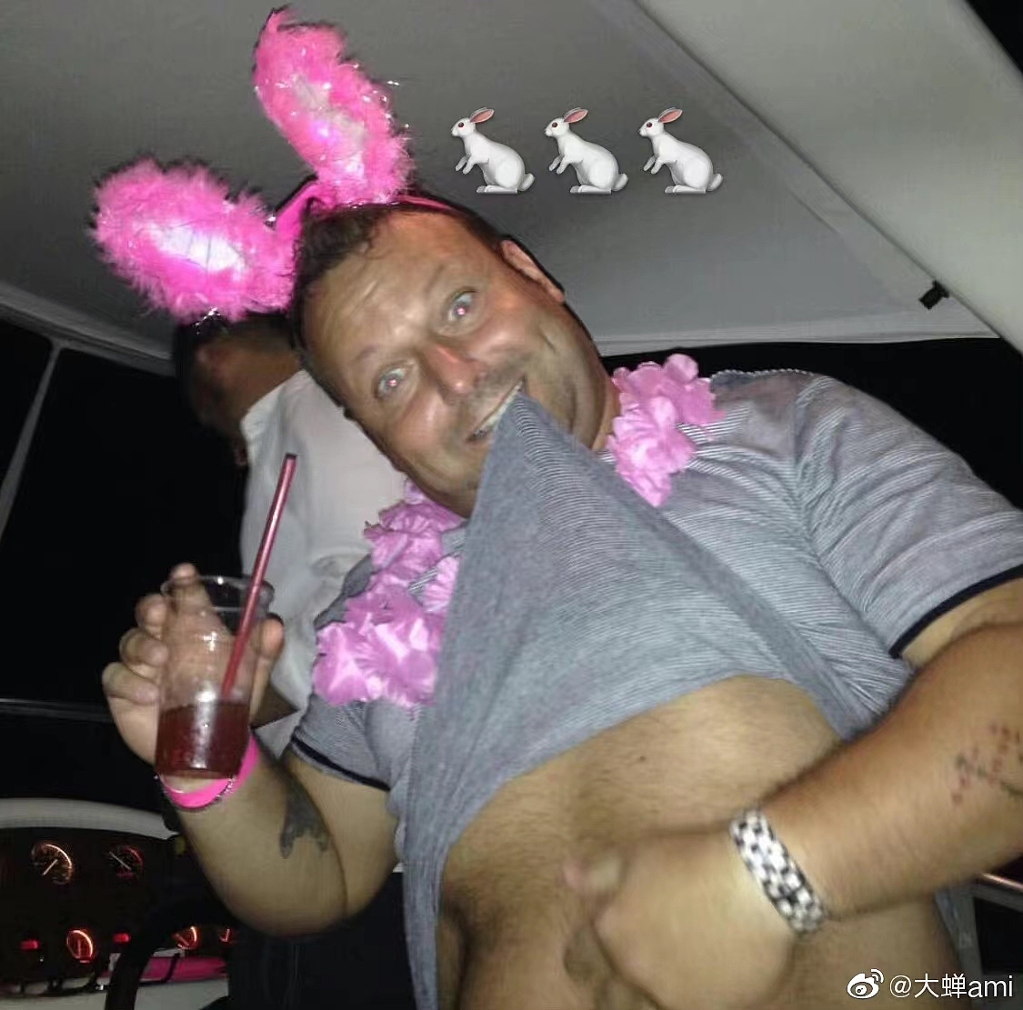 走哪儿画哪儿系列（图ZMjkzMDQ4ODUy） - 商业插画 - 站酷设计师大蝉Ami原创素材 - 站酷ZCOOL