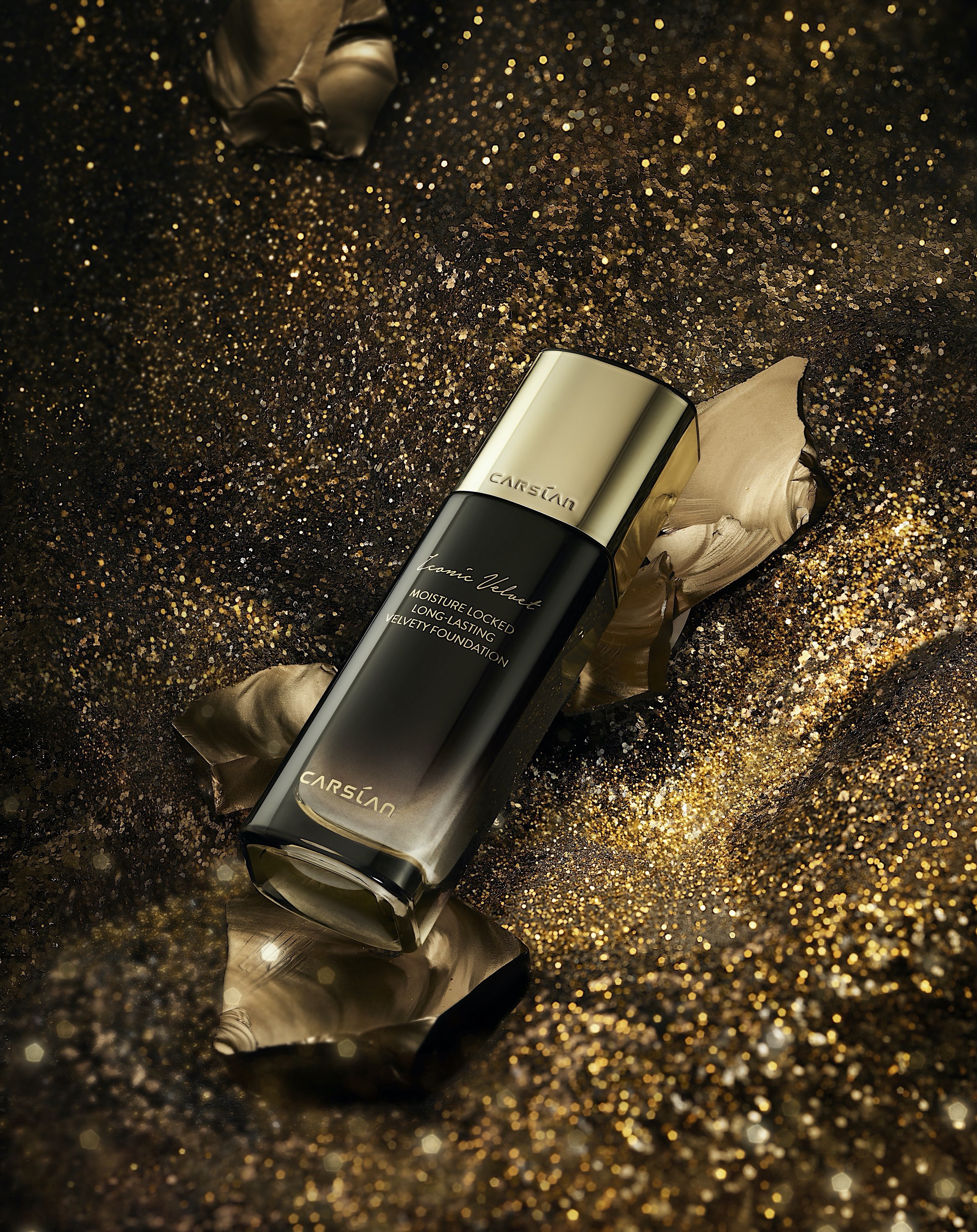 卡姿兰黑金奢曜底妆家族系列