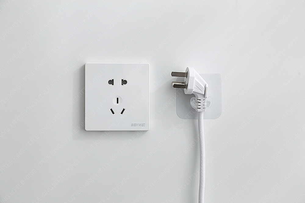 居家日用——插头挂钩