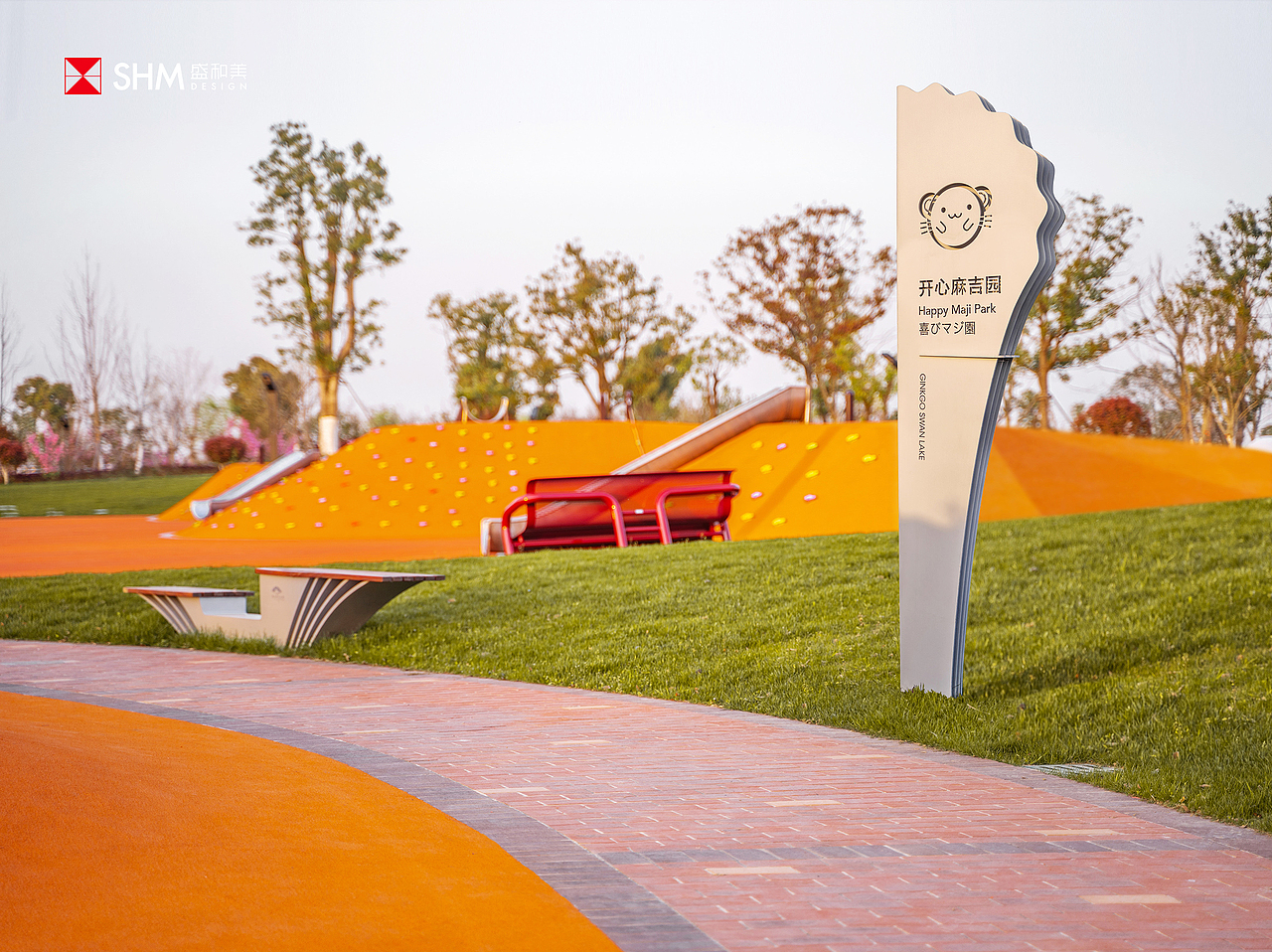 银杏天鹅湖导视设计 | 体素储洁，光影协奏 | iF奖