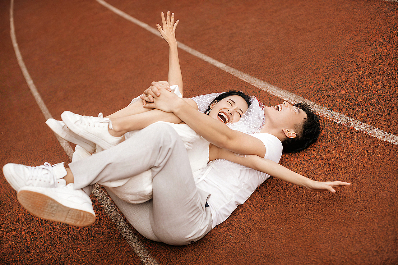 恋恋校园（图ZMjMyNDU5MjUy） - 人像摄影 - 站酷设计师屿林工作室原创素材 - 站酷ZCOOL