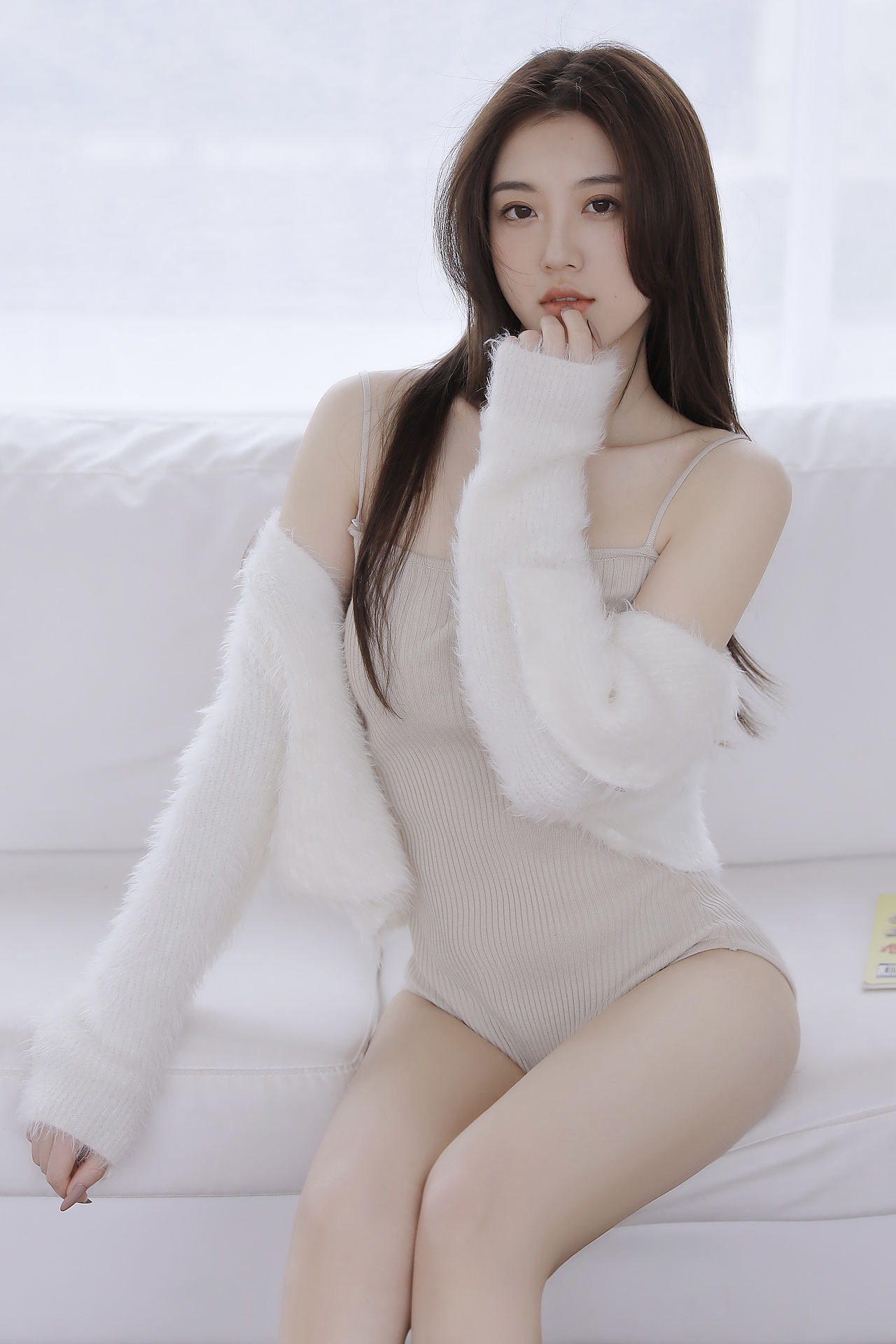 拍到美女就要及时发｜又纯又欲我爱了🤍（图ZMjUzMzE4MTY4） - 人像摄影 - 站酷设计师白兔糖写真馆原创素材 - 站酷ZCOOL