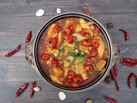 愛辣啵啵魚衡水學(xué)院店小龍蝦鍋拍攝（個人主頁-ZMjc3NjAxNzI=） - 產(chǎn)品攝影 - 站酷設(shè)計師輝太狠原創(chuàng)素材 - 站酷ZCOOL