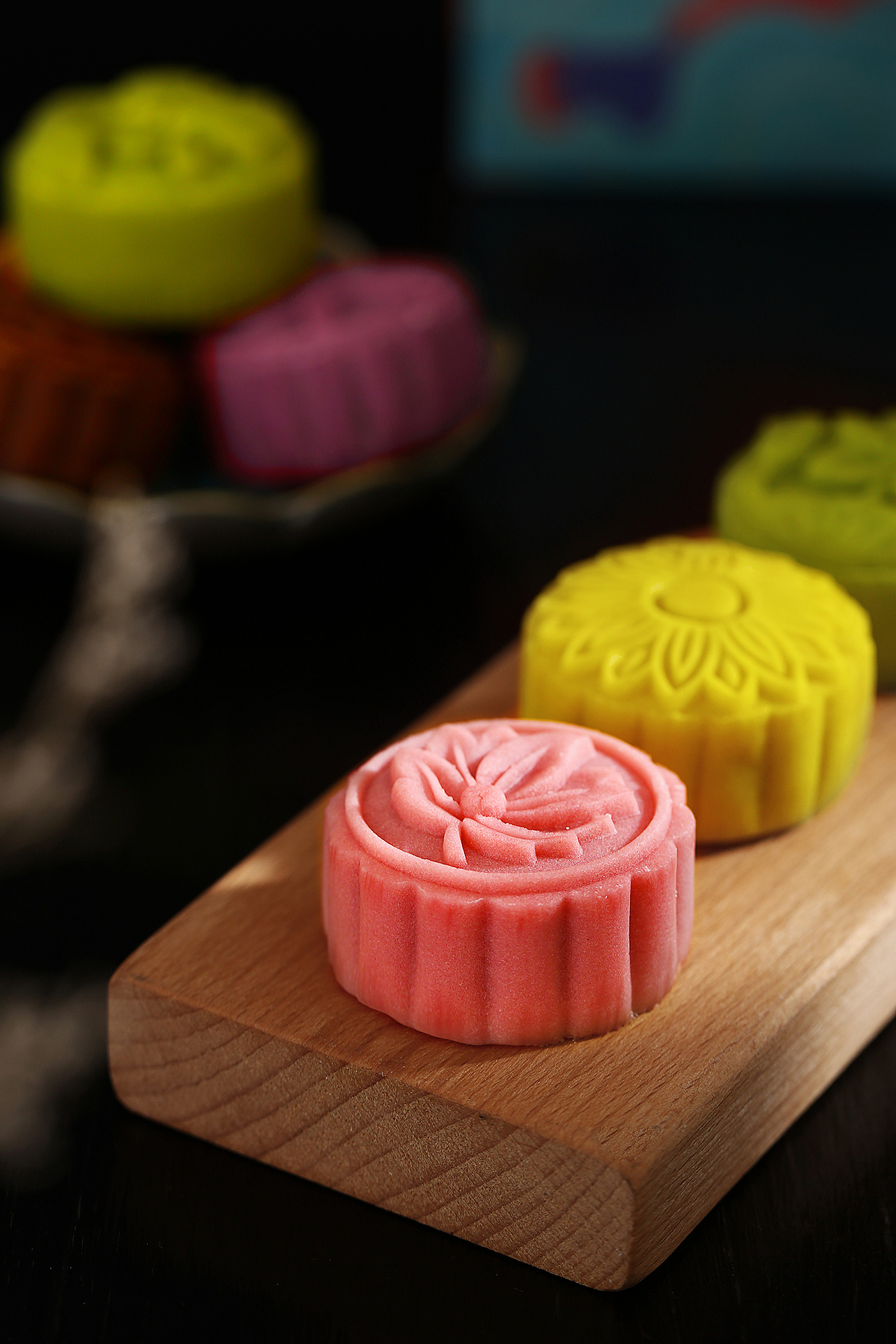 月饼礼盒 VS 上山小火车