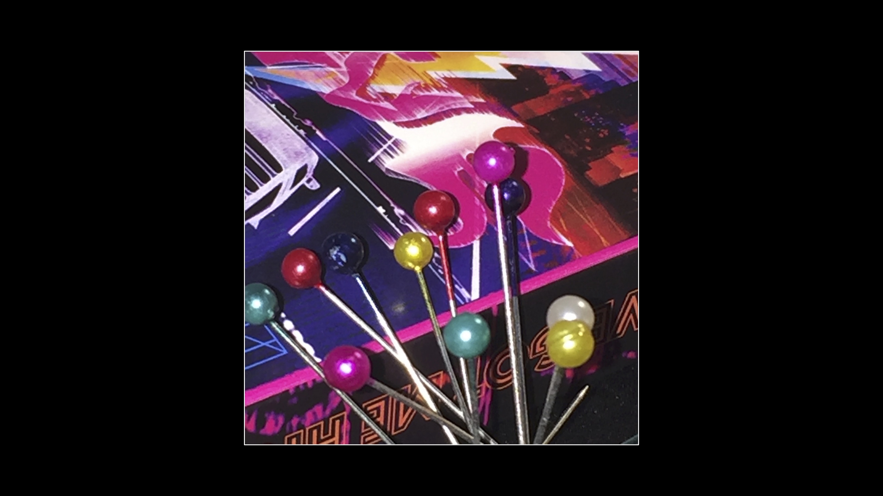 蒸汽波音乐磁带封面设计