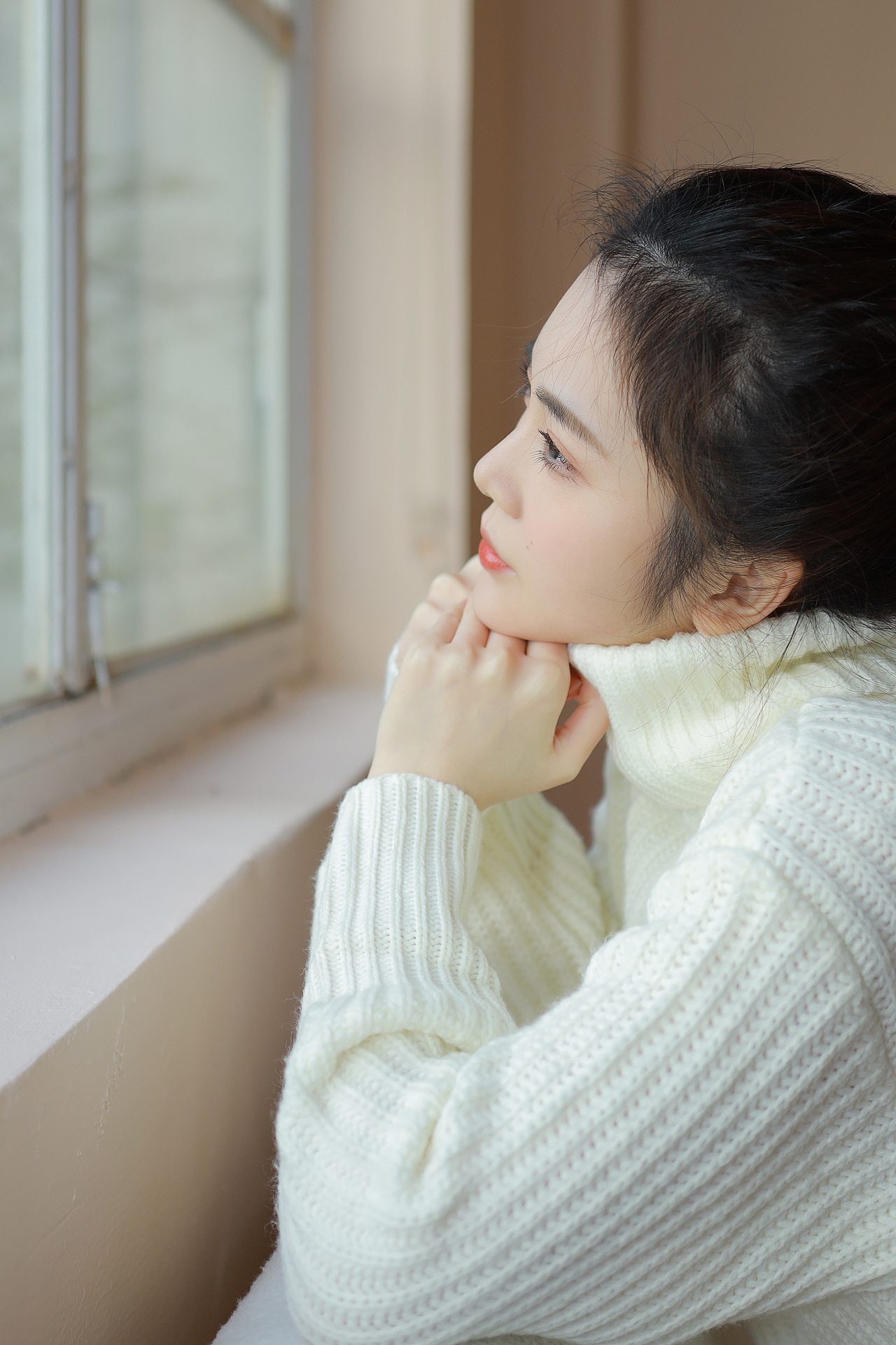 少女系清纯写真-白色毛衣系列