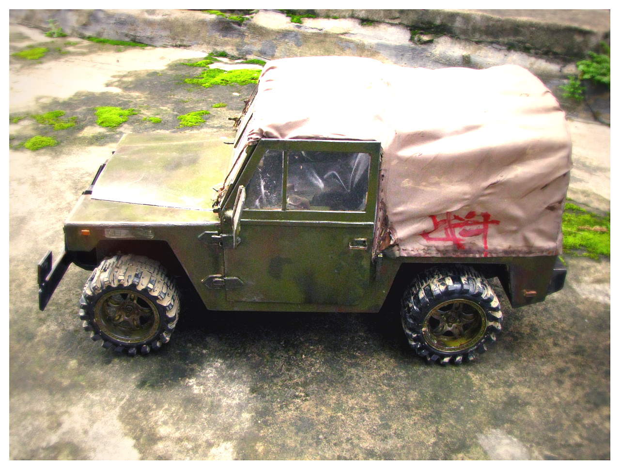 手工制作的路虎ligero越野车 [非拼装]