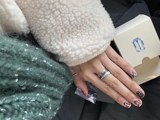 宝诗龙哪款戒指会转动,哪里购买好呢?怎么买宝诗龙戒指