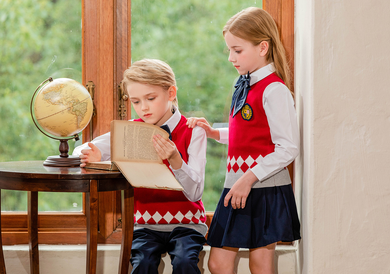 《minibear》童装校服拍摄-英伦系列（图ZMjc0NTUxMzY4） - 人像摄影 - 站酷设计师丶心五口原创素材 - 站酷ZCOOL