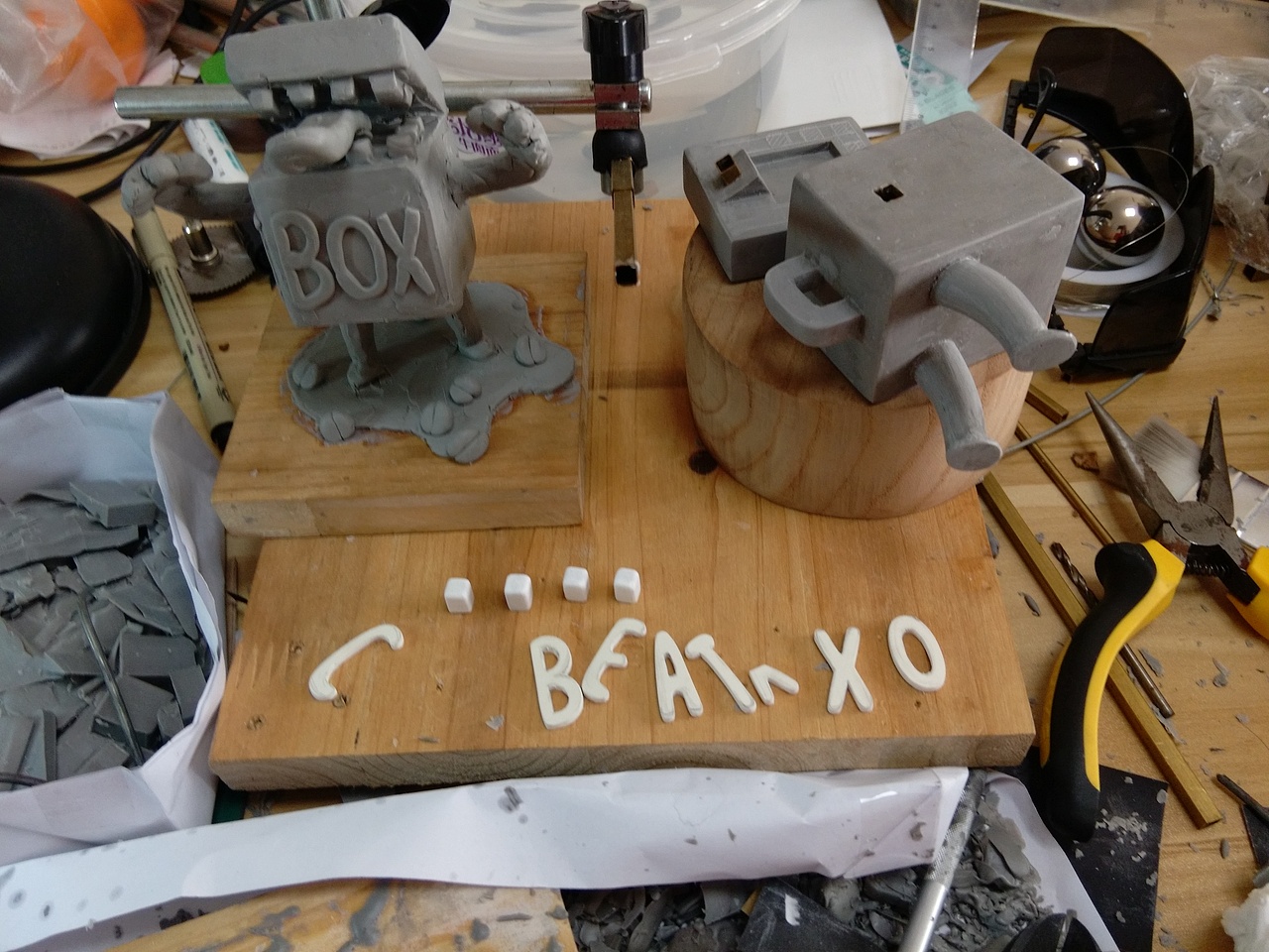 成都银泰城creatbox咖啡厅玩具形象