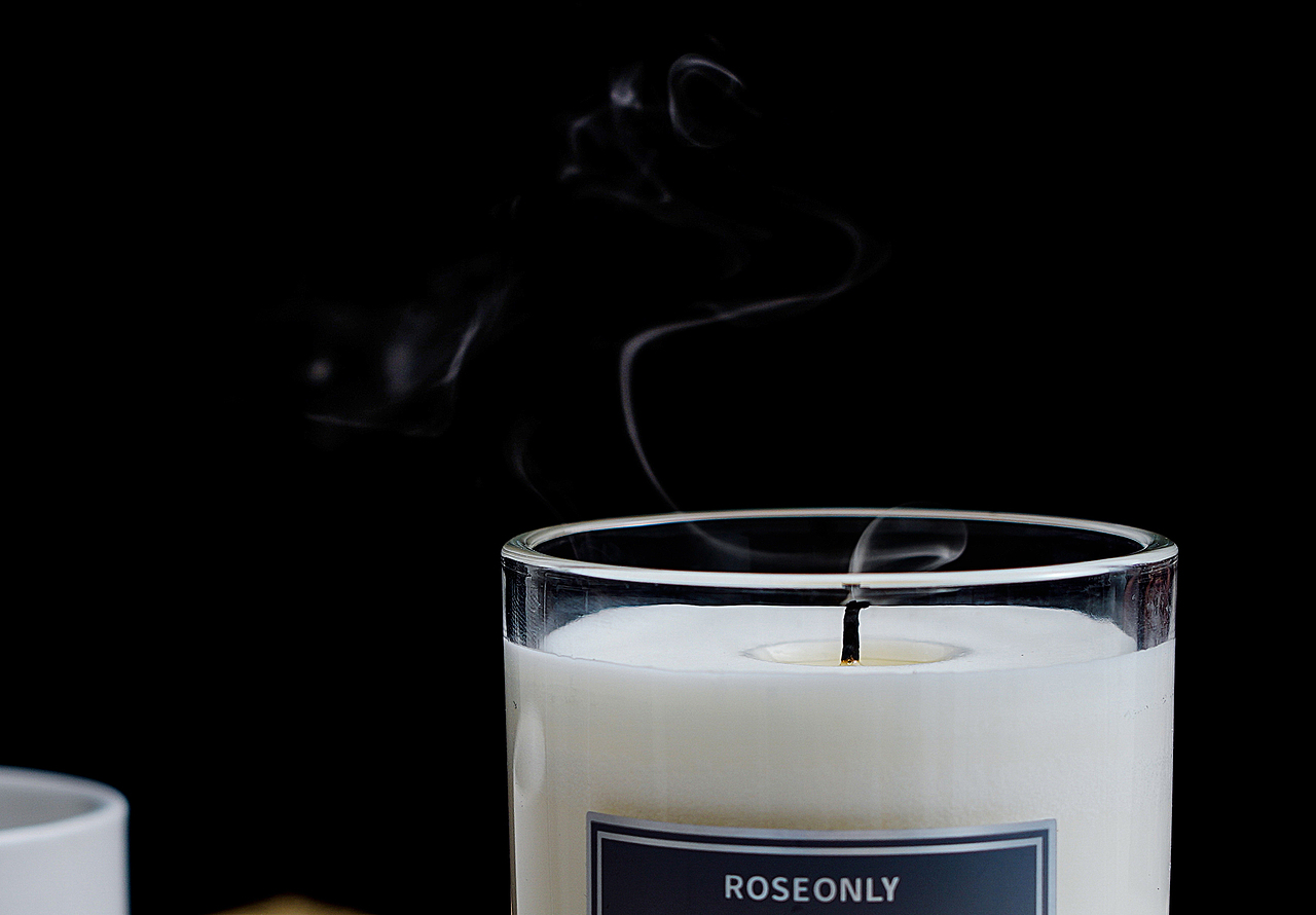 ROSEONLY 七夕香薰蜡烛（图ZMjIyMjE1MDky） - 产品摄影 - 站酷设计师半个西瓜zzz原创素材 - 站酷ZCOOL