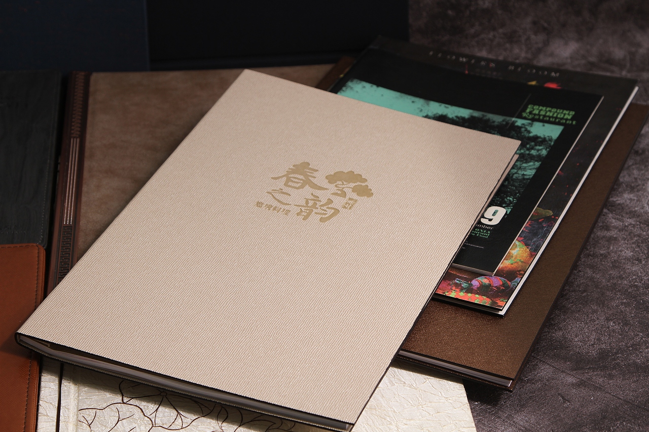 南京春之韵日式料理菜单菜谱-美食摄影拍照-极间的设计更能脱颖而出（图ZNjI1NzkyODA=） - 书籍/画册 - 站酷设计师美食摄影阿袁原创素材 - 站酷ZCOOL