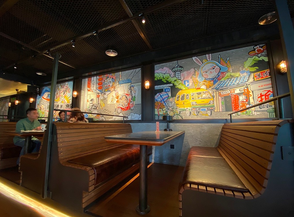 京a精酿啤酒餐厅墙绘