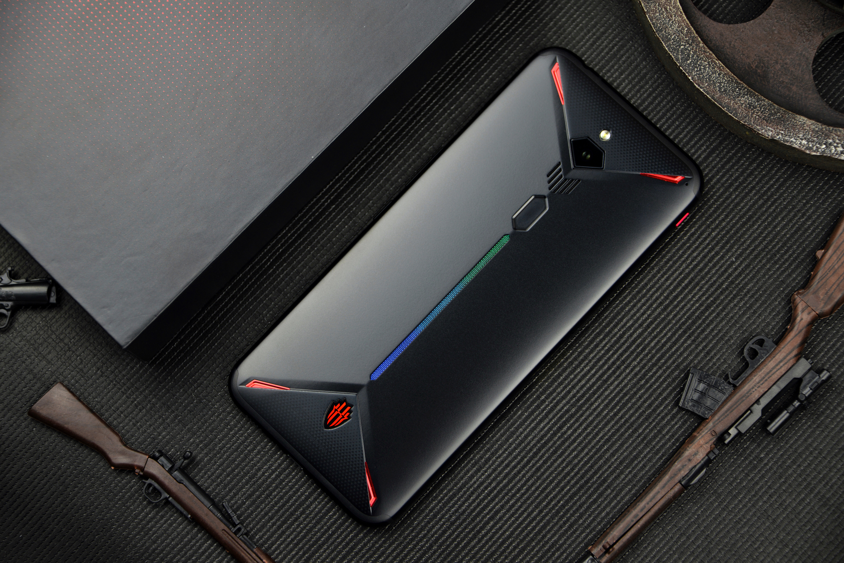 最近拍摄『 一加7pro , 红魔3,魅族16s 』