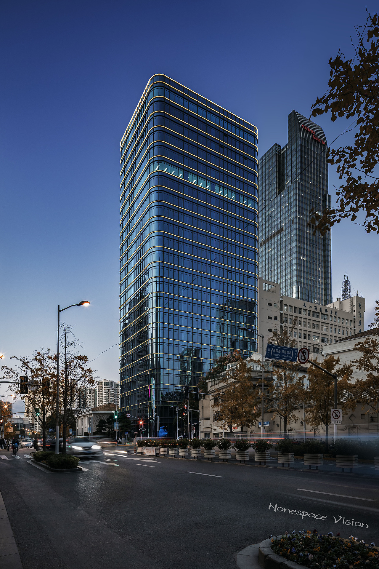 上海东海广场二期大楼照明设计