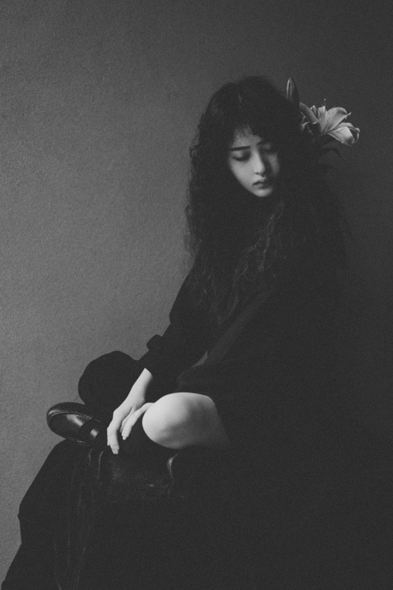 花と少女（图ZMTU5NjU5MjA0） - 人像摄影 - 站酷设计师yanc_阿春原创素材 - 站酷ZCOOL