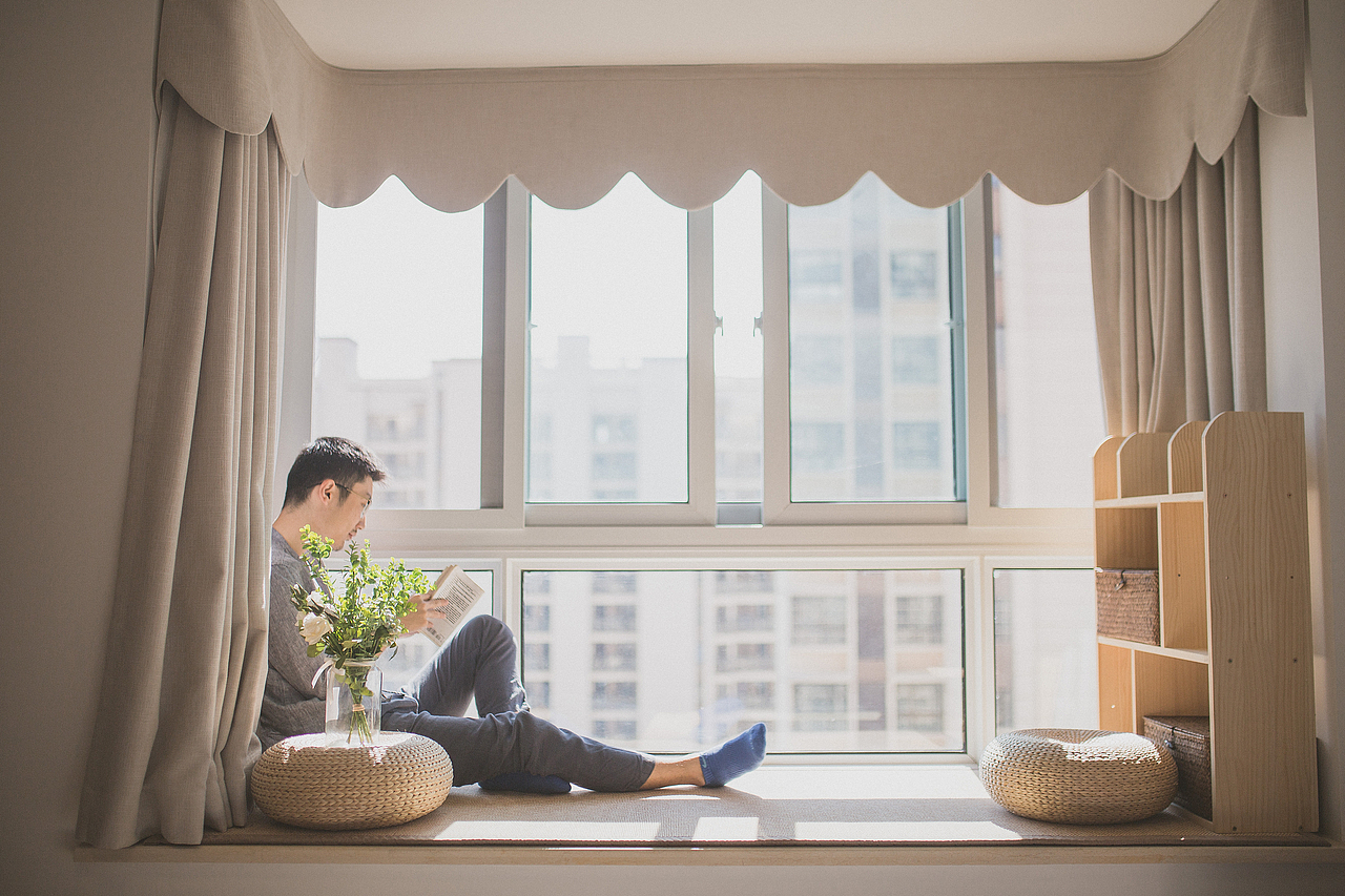 幸福快乐的生活在一起