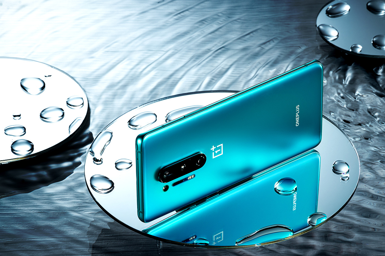 一加8 Pro 青空与水