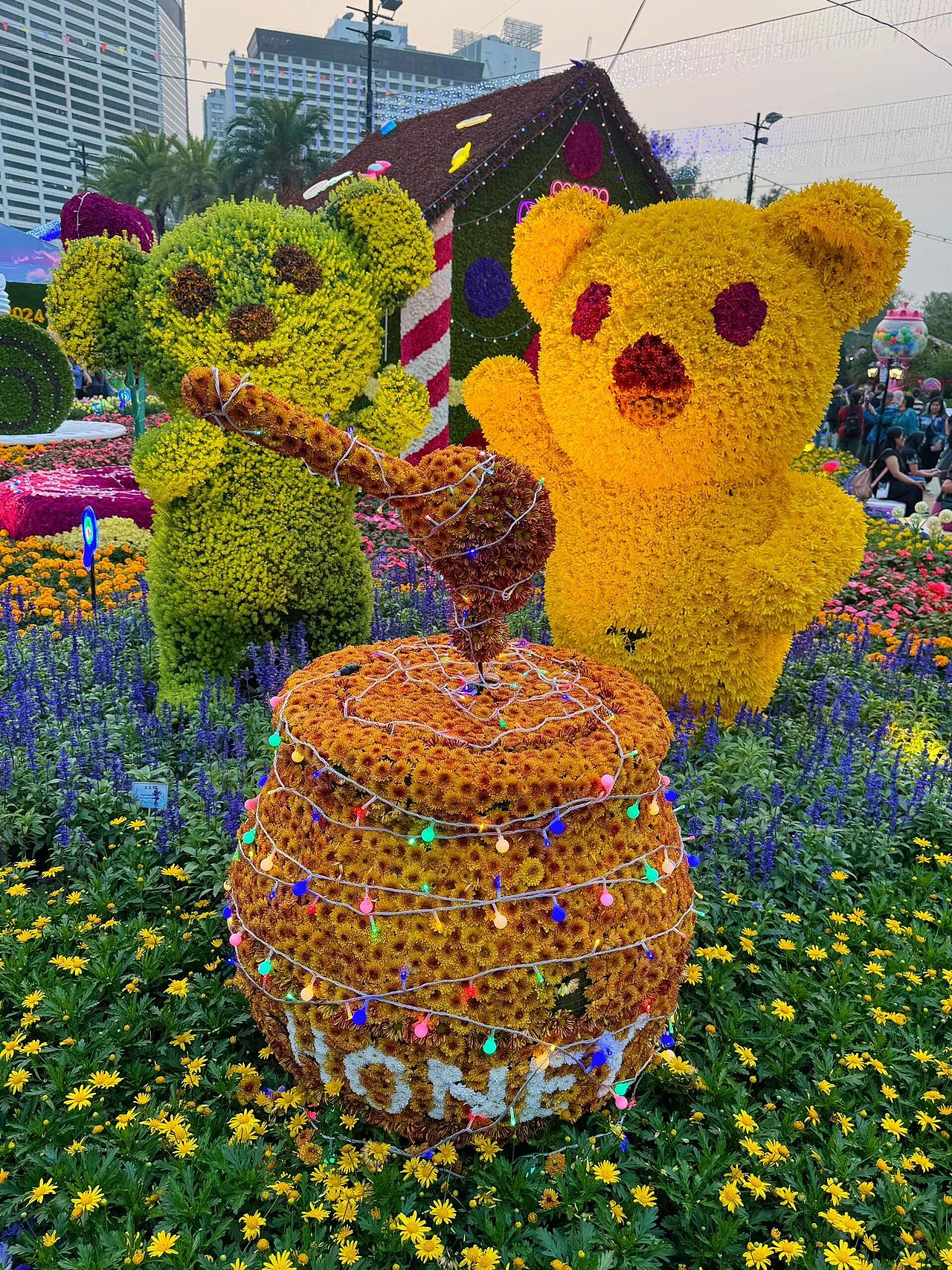 大型仿真绿雕各种绿植雕塑造型制作厂家