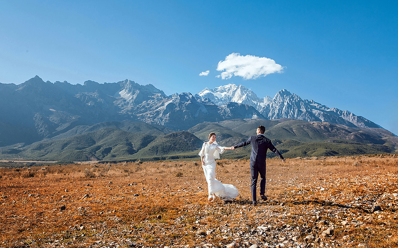 丽江玉龙雪山纯恋婚纱照
