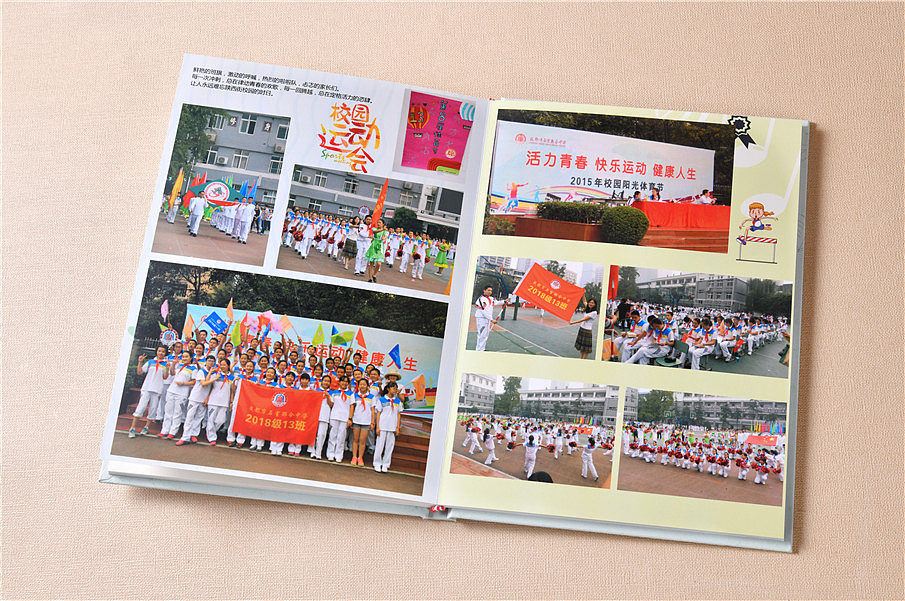 毕业相册书制作,专业毕业纪念册制作公司,相册订制公司(图ZMTU2NDE2ODAw) - 书籍/画册 - 站酷设计师顺时针纪念册定制原创素材 - 站酷ZCOOL