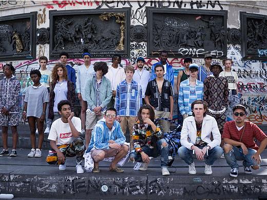 CLOT網(wǎng)頁重構(gòu)（個人主頁-ZMzgxOTc3MTI=） - 企業(yè)官網(wǎng) - 站酷設(shè)計師Alan徐原創(chuàng)素材 - 站酷ZCOOL