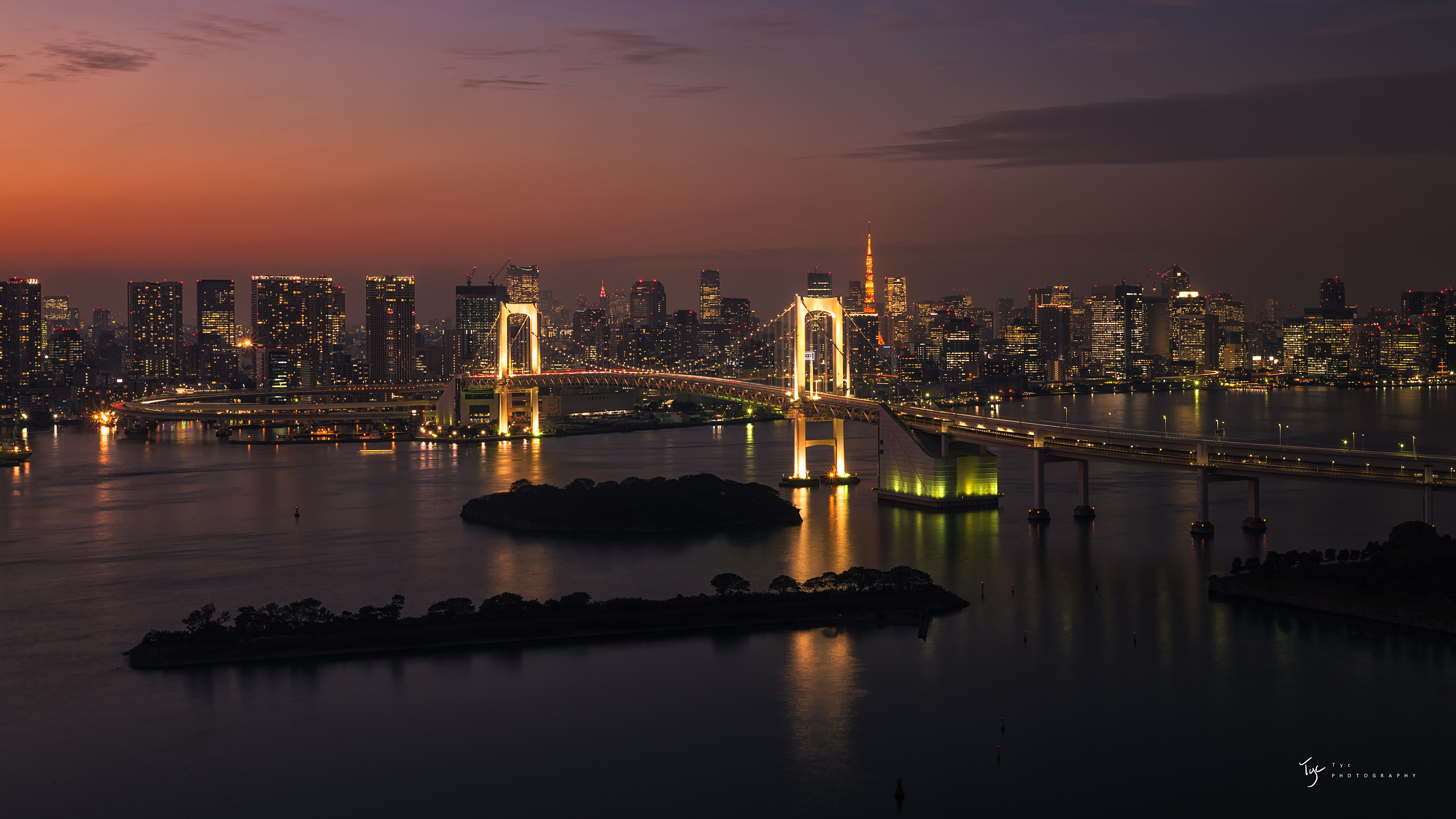 壁纸1024×768美丽东京湾彩虹大桥 夜色下的彩虹桥 Japan Travel Japan Tokyo Rainbow Bridge壁纸,夜色下的东京彩虹桥壁纸图片-人文壁纸-人文图片素材-桌面壁纸