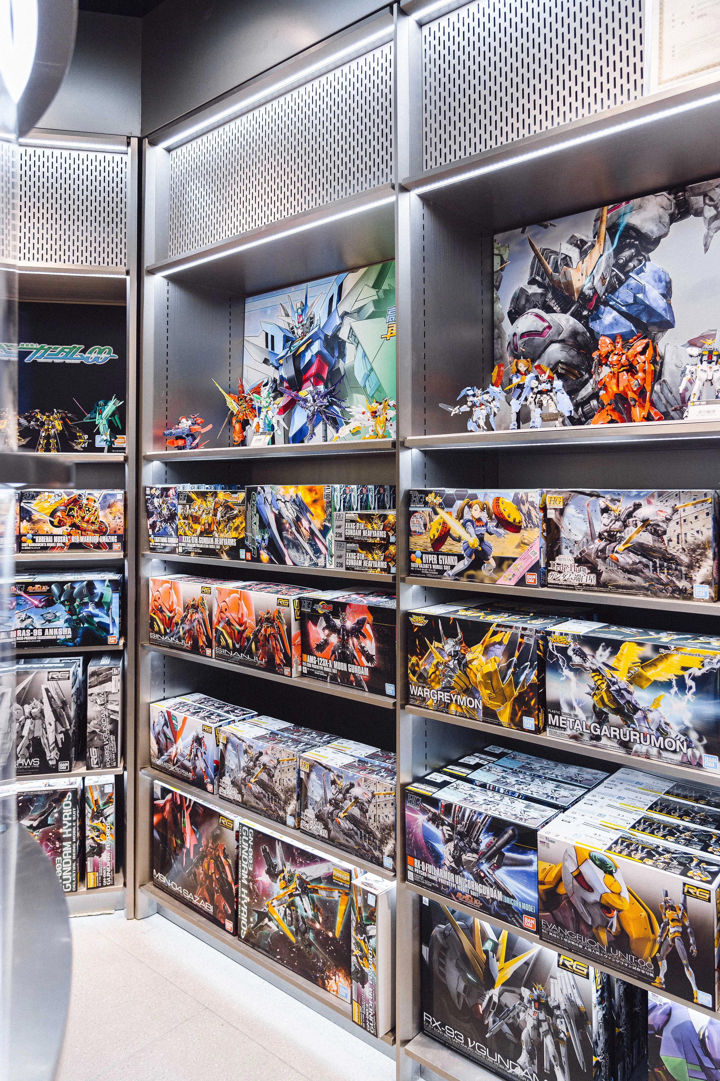 toptoy亚洲最大潮玩店合集