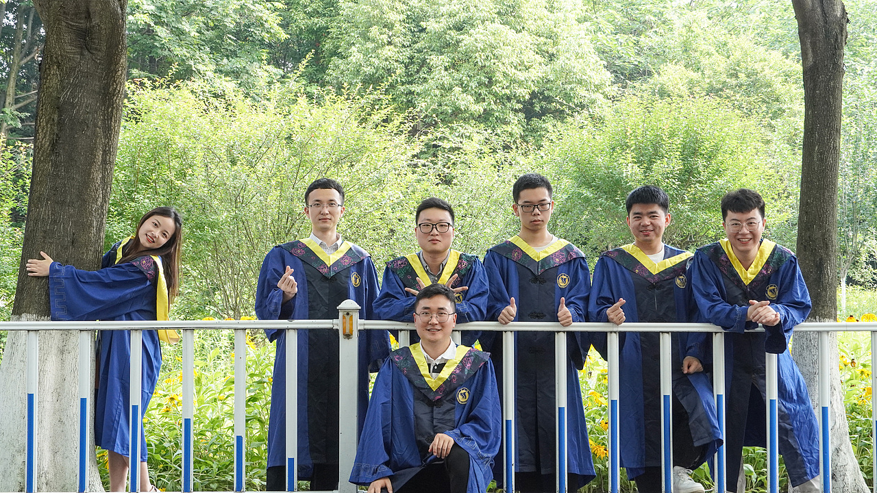 三峡大学毕业季2021（图ZMjU2OTc2MDU2） - 人像摄影 - 站酷设计师CTGU罗同学原创素材 - 站酷ZCOOL