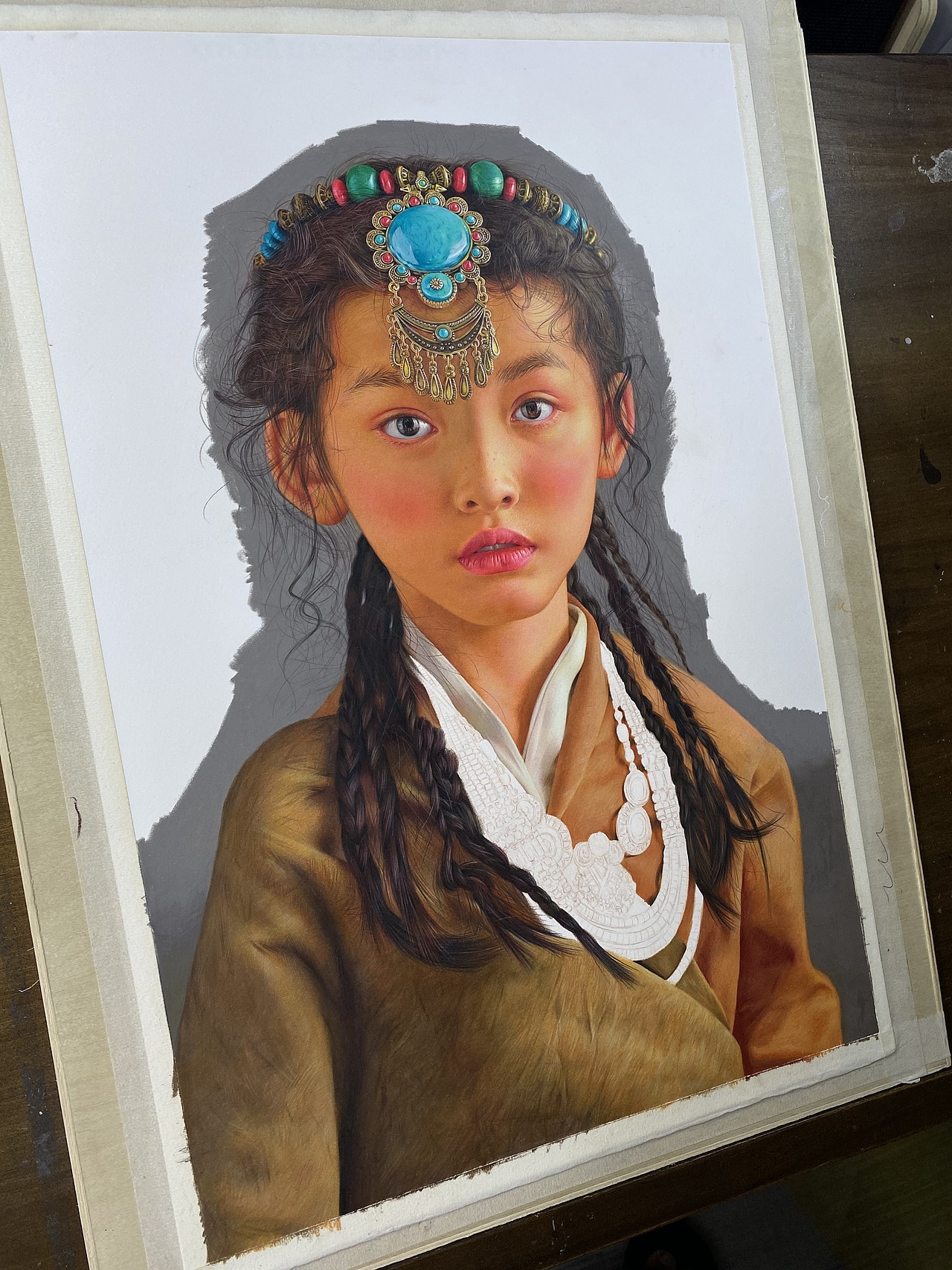 彩铅人物-《头戴绿松石的小女孩》