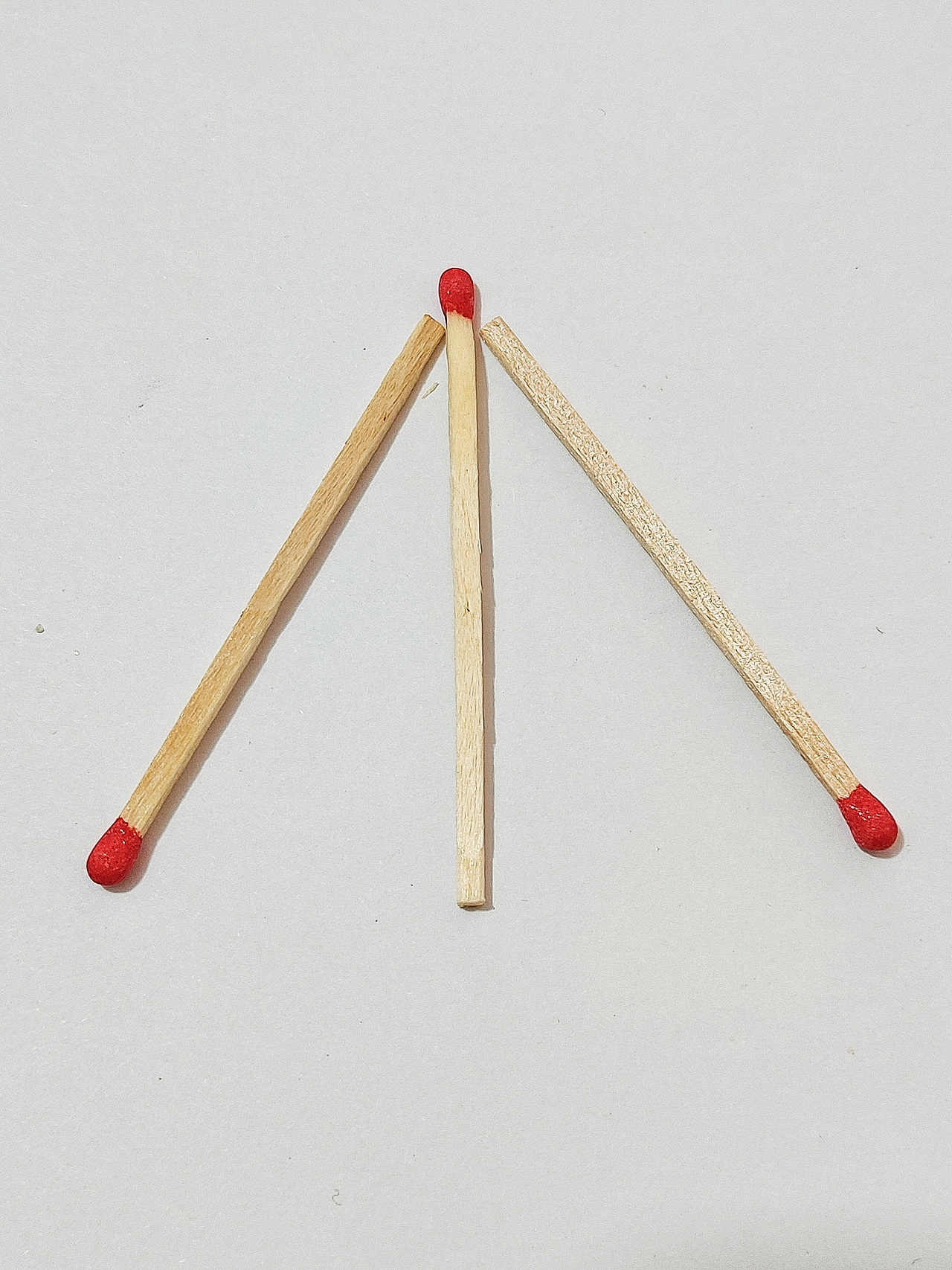 三根火柴（图ZMjM0NTMyMTUy） - 产品摄影 - 站酷设计师大苗小苗原创素材 - 站酷ZCOOL