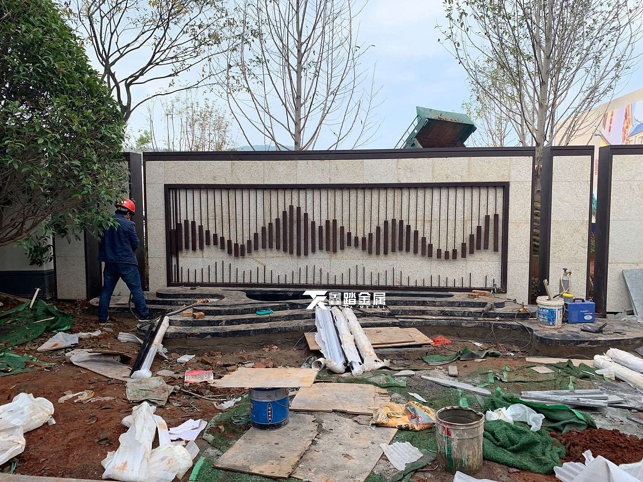 售楼部大型工程屏风定制 意境小品假山造型不锈钢隔断（图ZMTk5NzEyNTE2） - 其他手工艺 - 站酷设计师xt188869原创素材 - 站酷ZCOOL