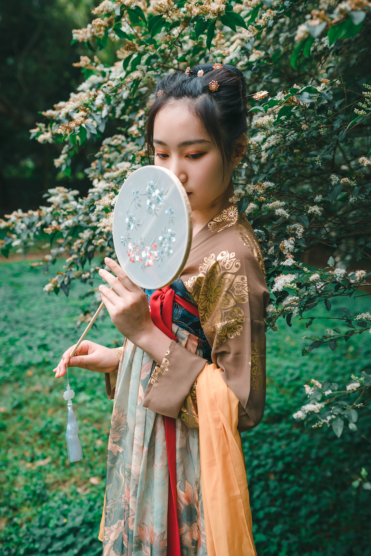2020.3.15廣西柳州龍?zhí)豆珗@漢服（圖ZMjAyNzg2MzEy） - 人像攝影 - 站酷設(shè)計師陳璐柳州攝影師原創(chuàng)素材 - 站酷ZCOOL