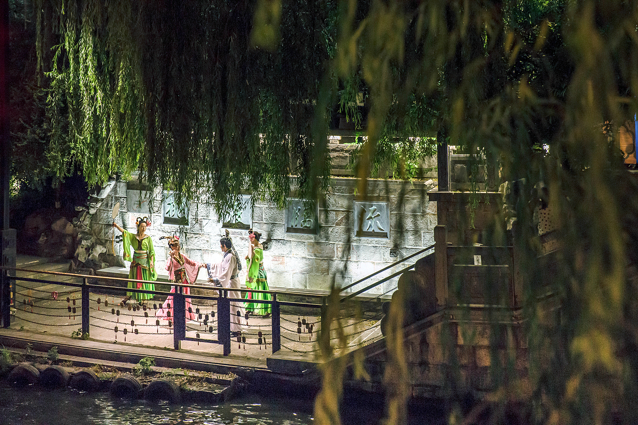 《夜游南京夫子庙》