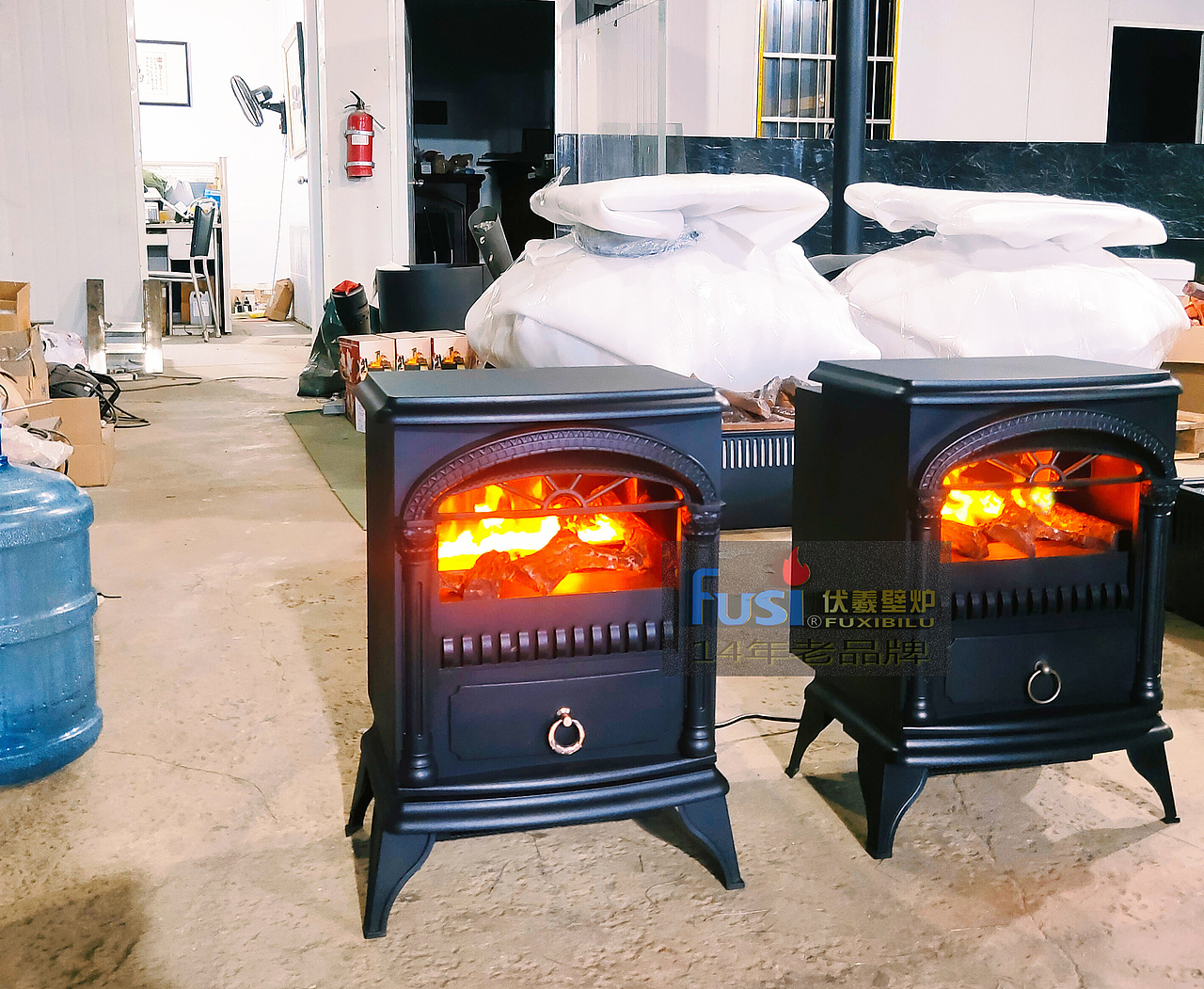 圣诞节礼品装饰烤火伏羲独立雾化壁炉加湿取暖器不干燥