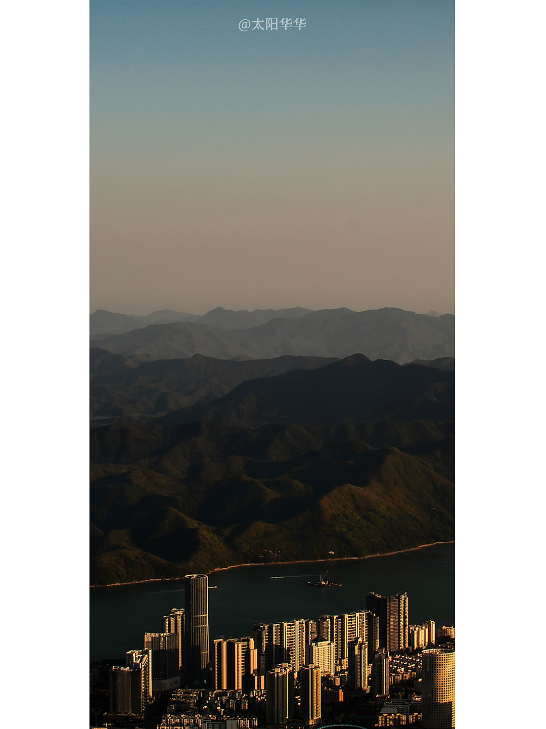 风光《梧桐山望》| Photo 2021 @太阳华华(图ZMjQ0Mzk4NzI0) - 风光摄影 - 站酷设计师太阳华华原创素材 - 站酷ZCOOL