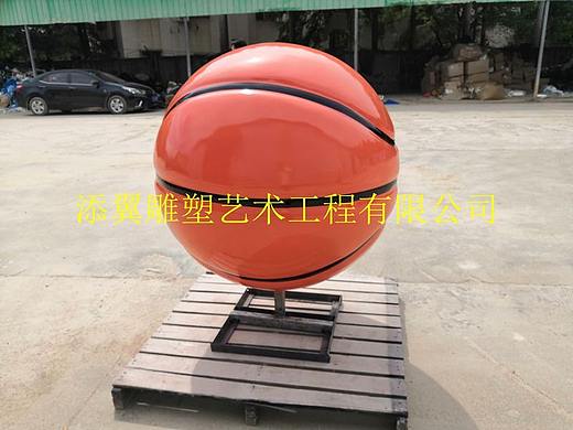 培养NBA种子选手玻璃钢蓝球造型雕塑开创你的未来