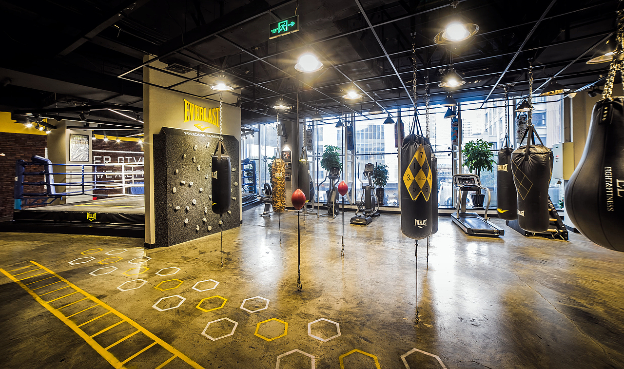 Everlast·大连格斗健身俱乐部实景摄影（图ZOTM2MTE5NTY=） - 家装设计 - 站酷设计师XuXu0208原创素材 - 站酷ZCOOL