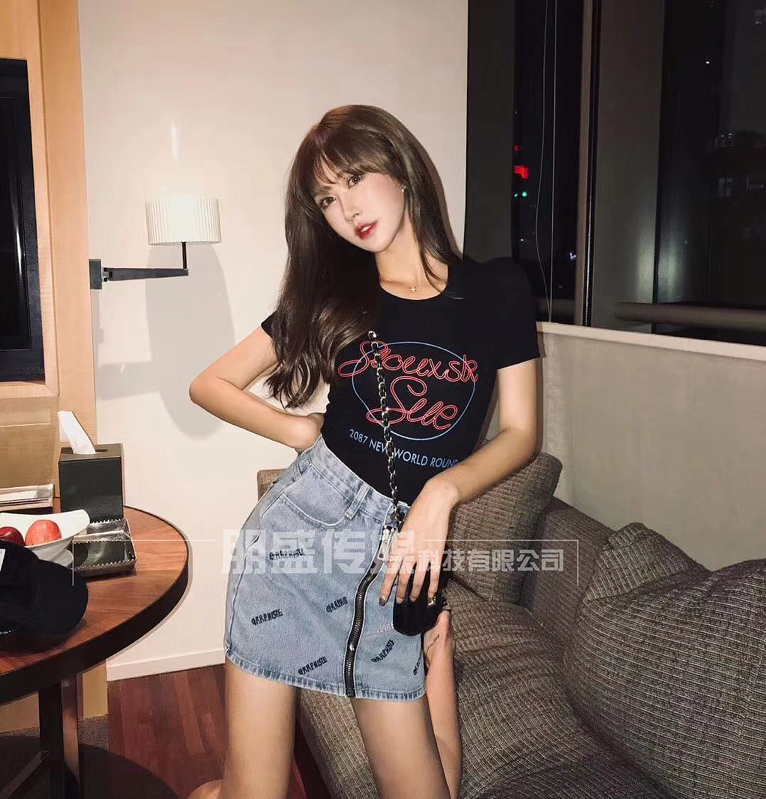 朋盛传媒|淘宝服装拍摄网红风店主风女装摄影