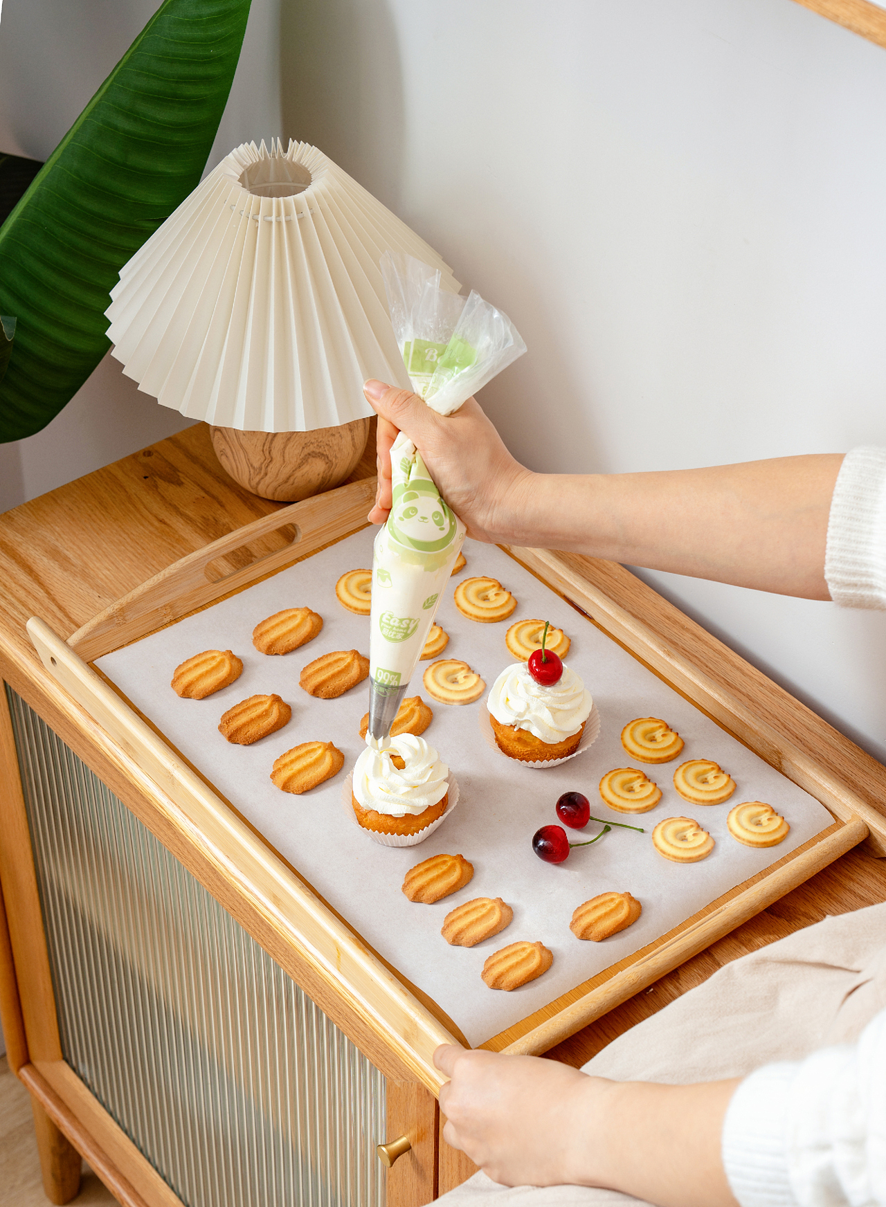 厨房好物裱花袋 -【创意拍摄】（图ZMzU3NDk2Mzgw） - 产品摄影 - 站酷设计师甯宇原创素材 - 站酷ZCOOL