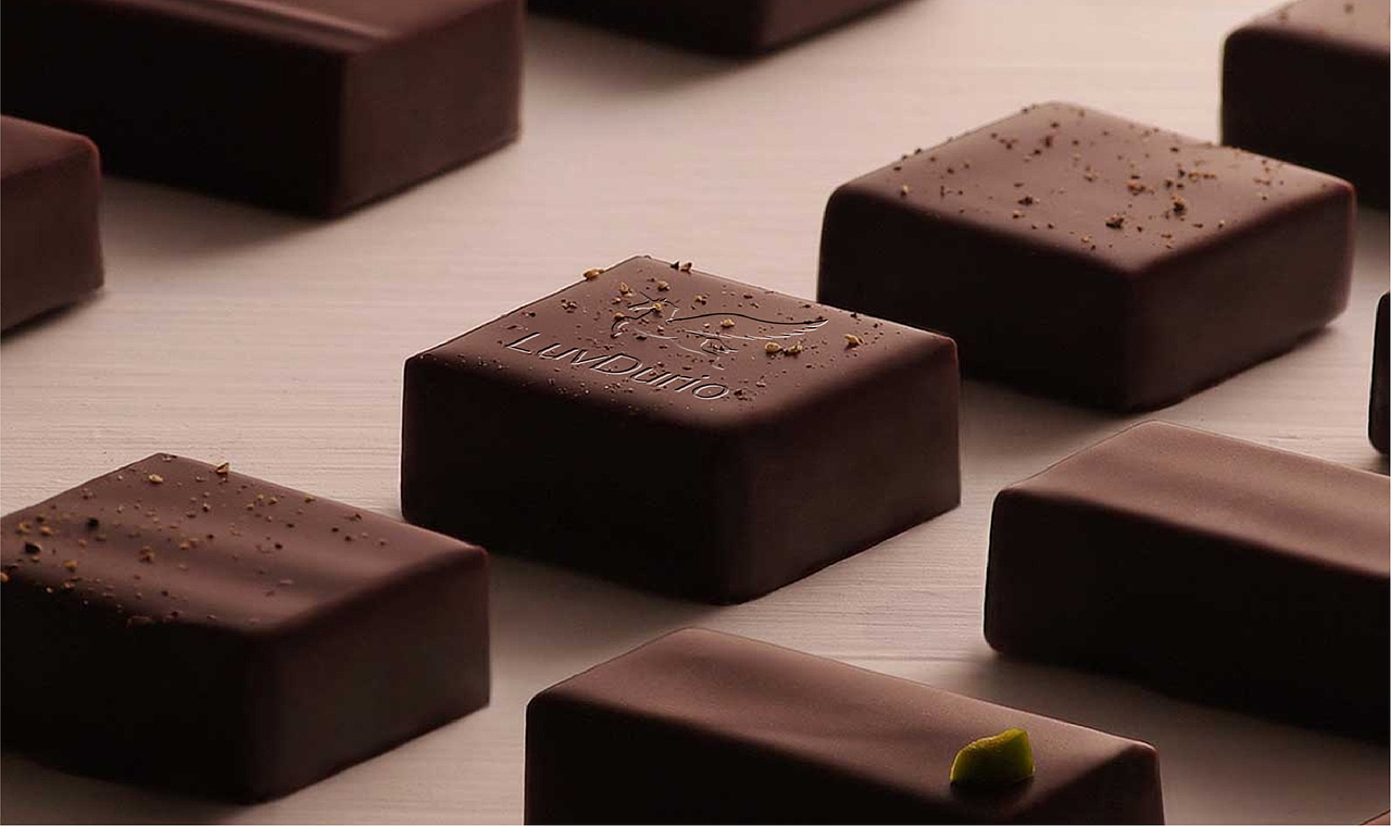 2019-2021个人简历&作品集（图ZMjU2NTg2MDUy） - 品牌 - 站酷设计师品牌设计_郭曼原创素材 - 站酷ZCOOL