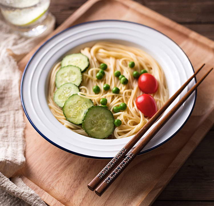 日式和风筷（图ZMTM2NDUxOTYw） - 产品摄影 - 站酷设计师奇居良品原创素材 - 站酷ZCOOL