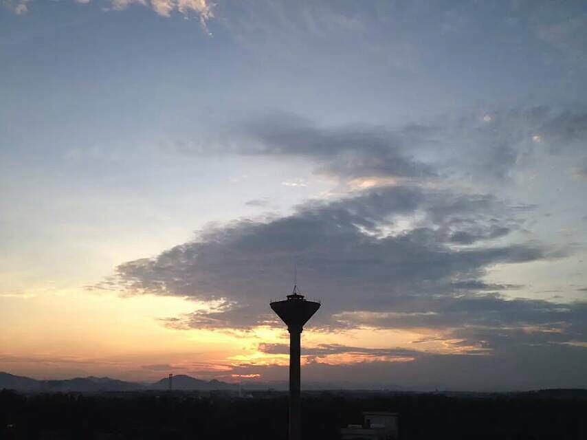 夕阳（图ZMzc3OTY4Mjg=） - 风光摄影 - 站酷设计师VEGAS华原创素材 - 站酷ZCOOL