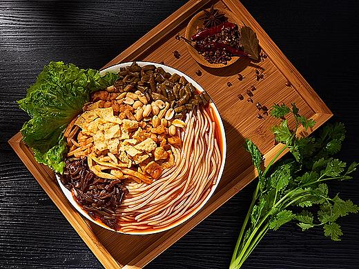 食品拍摄 | 螺蛳粉 & WEI YUE VISION